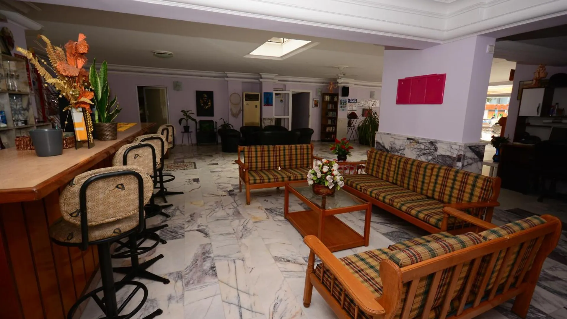 קוסדסי Deniz Apart Hotel