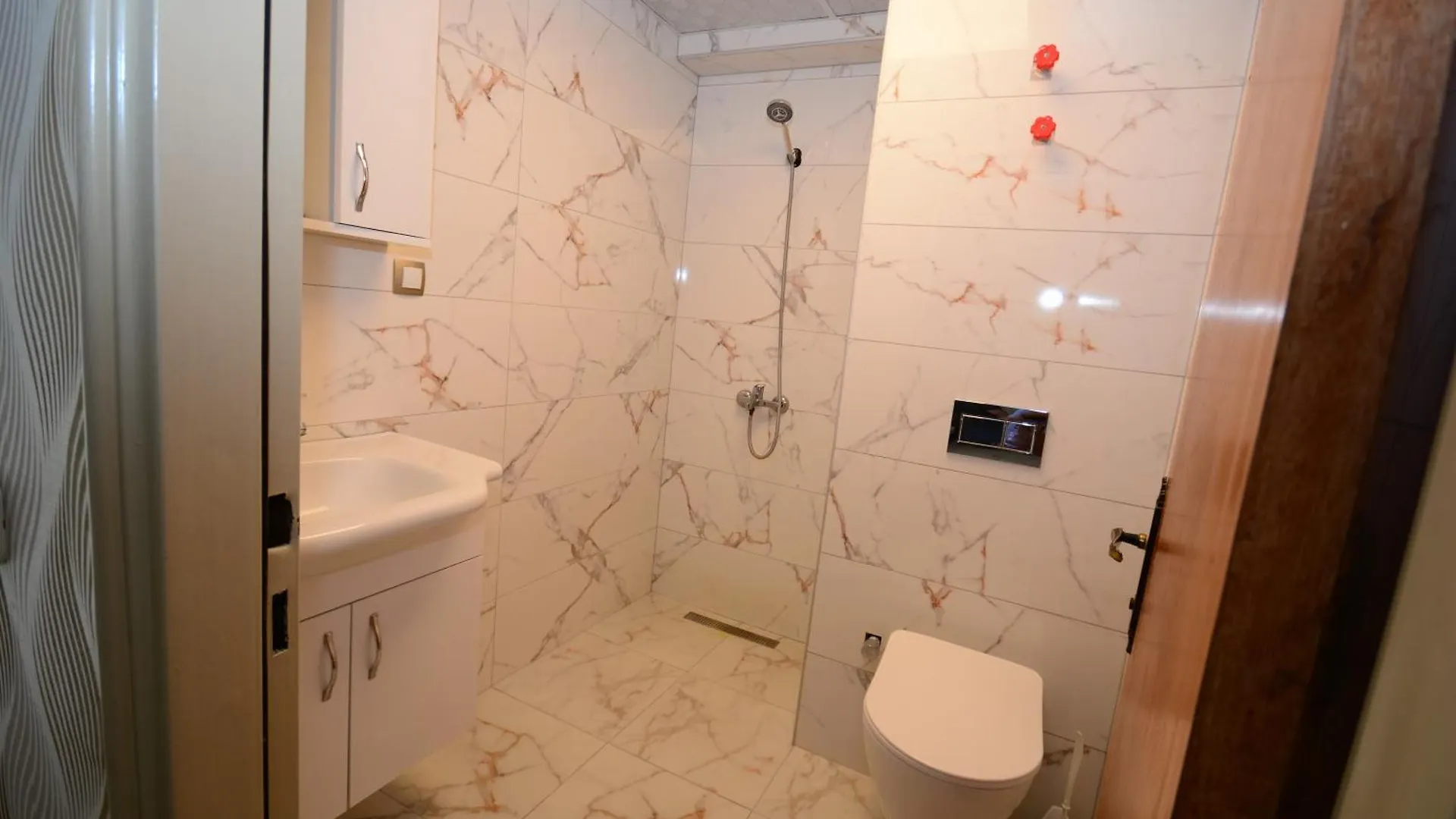 קוסדסי Deniz Apart Hotel 0*,