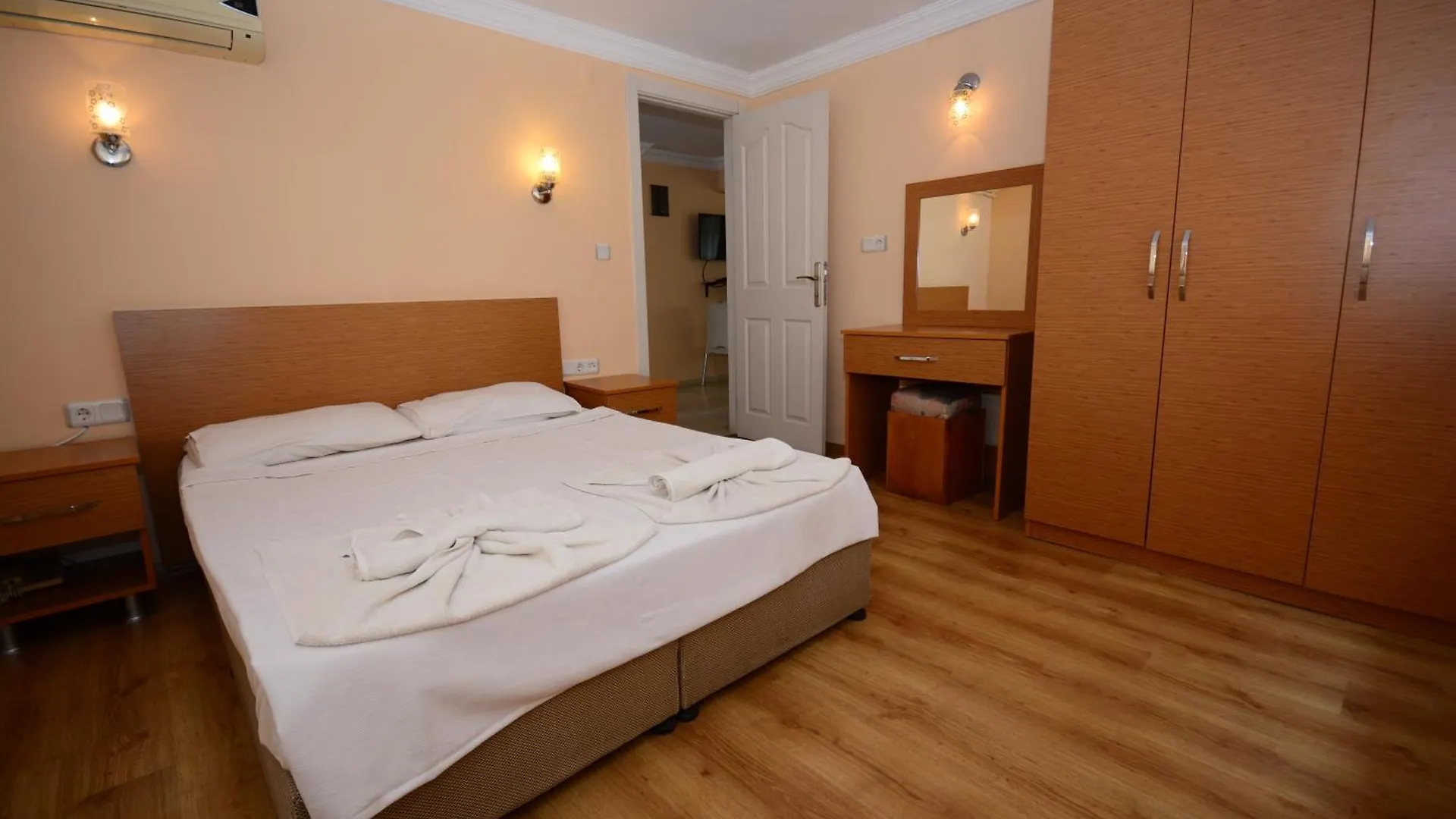 קוסדסי Deniz Apart Hotel 0*,  טורקיה