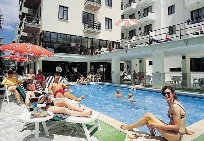 קוסדסי Deniz Apart Hotel